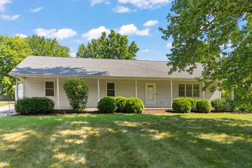 146 E 3rd St, Braidwood, IL, 60408-1512 | Card Image