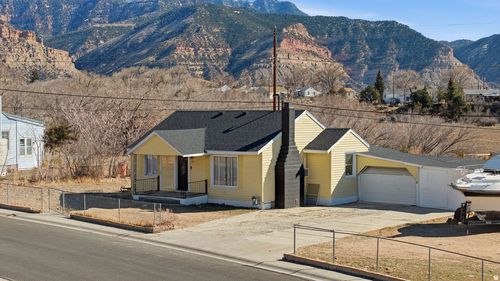 148 Grassy Trail Dr, East Carbon, UT, 84520-1042 | Card Image