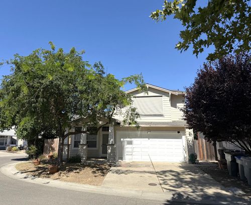 2247 Halsey Cir, Davis, CA, 95618-6121 | Card Image