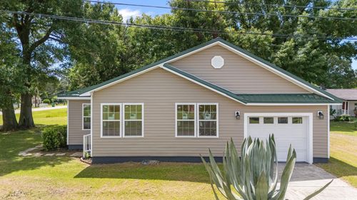 1821 Hawkins St, Georgetown, SC, 29440-3079 | Card Image