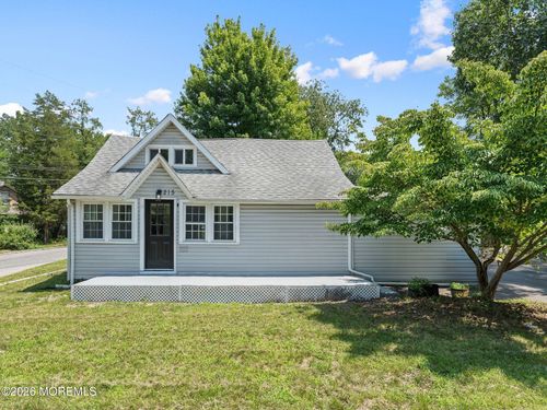 215 Erial Rd, PINE HILL, NJ, 08021-6239 | Card Image
