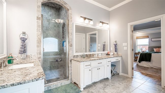 1302 Joshua Way, House other with 4 bedrooms, 3 bathrooms and null parking in Granbury TX | Image 26