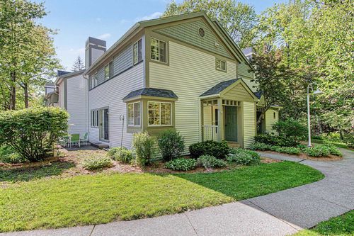 1 Winding Brook Dr, South Burlington, VT, 05403-6736 | Card Image