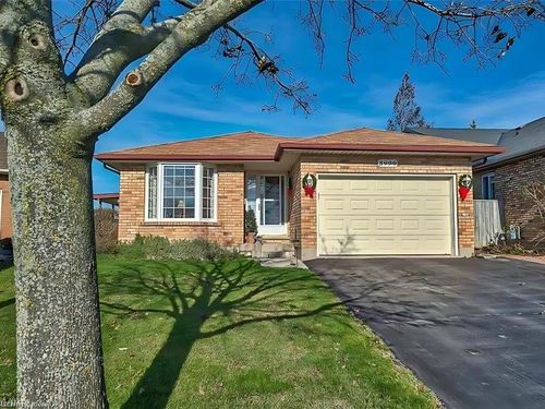 5999 Andrea Dr, Niagara Falls, ON, L2H2Z9 | Card Image