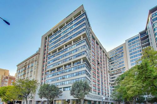 12hi-3420 N Lake Shore Dr, Chicago, IL, 60657-9410 | Card Image