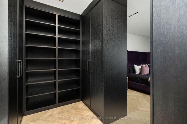 102 Ulster St, House attached with 4 bedrooms, 5 bathrooms and 1 parking in Toronto ON | Image 36