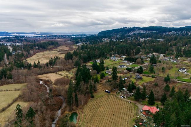 2300 East Wellington Rd, House other with 4 bedrooms, 5 bathrooms and 30 parking in Nanaimo BC | Image 70