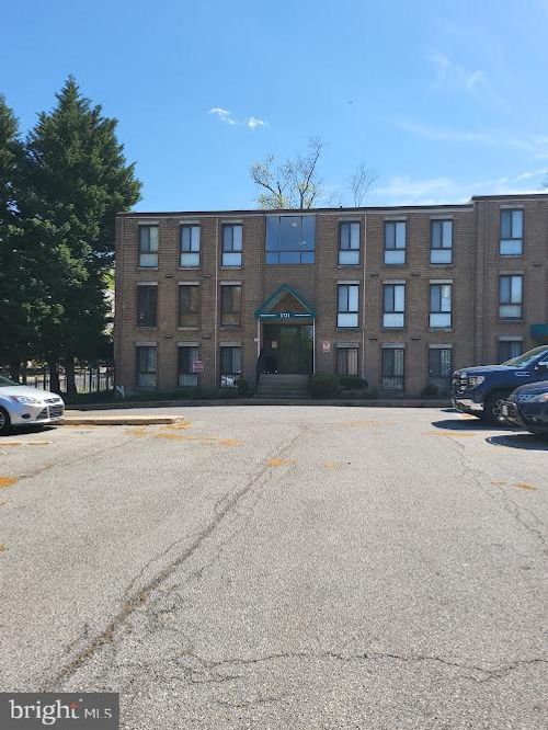 apt-301-1731 Gainesville St Se, WASHINGTON, DC, 20020-3264 | Card Image