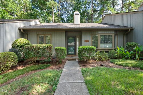 7926 Brown Bark Pl, Raleigh, NC, 27615-4801 | Card Image