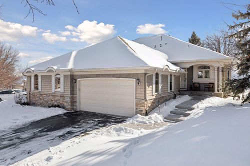 14035 45th Ave N, Plymouth, MN, 55446-2746 | Card Image