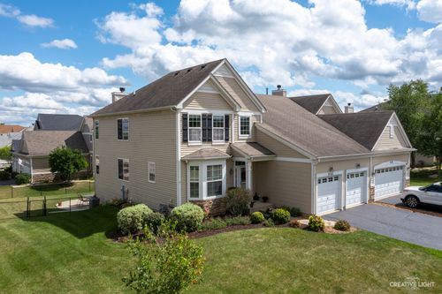 2102 Bluebird Lane, Yorkville, IL, 60560 | Card Image