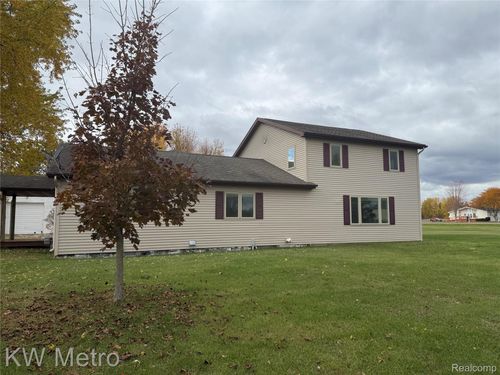 227 N Coldwater Rd, Weidman, MI, 48893-8614 | Card Image