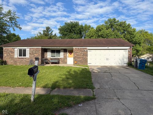 3108 Pawnee Dr, Indianapolis, IN, 46235-2498 | Card Image