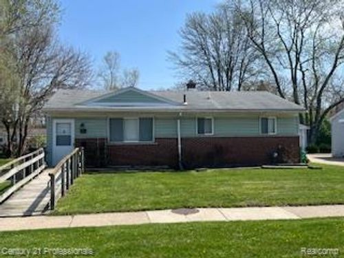 12439 Clinton River Rd, Sterling Heights, MI, 48313-3222 | Card Image