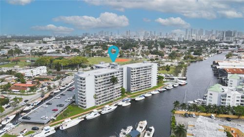 apt-712-1800 Nw 24th Ave, Miami, FL, 33125-1254 | Card Image