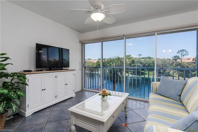 APT-16 - 6660 Beach Resort Dr, Condo with 2 bedrooms, 2 bathrooms and 1 parking in NAPLES FL | Image 6
