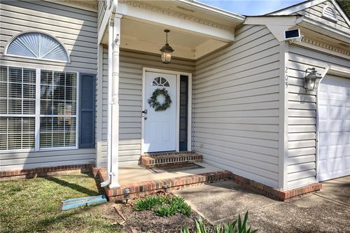 205 Judith Circle, Yorktown, VA, 23693 | Card Image