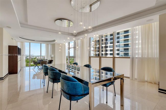 1001N - 9705 Collins Ave, Condo with 3 bedrooms, 3 bathrooms and null parking in Bal Harbour FL | Image 5