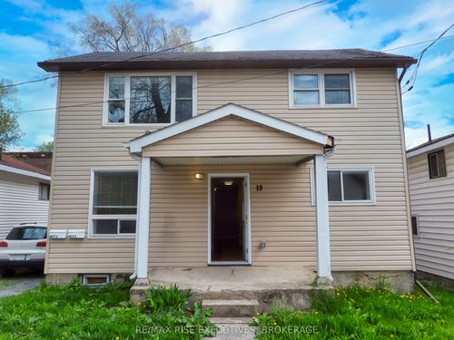 2-19 Kent St, Kingston, ON, K7K3R8 | Card Image