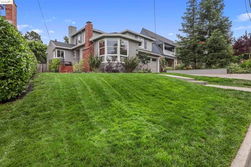 1817 Rosecrest Dr, Oakland, CA, 94602-2036 | Card Image