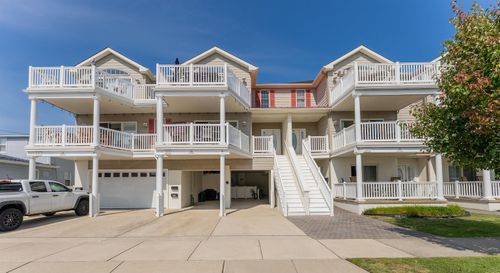 200-333 E 16th Ave, North Wildwood, NJ, 08260-5512 | Card Image