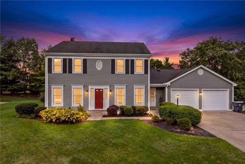 214 Hunting Ridge Trl, Cranberry Twp, PA, 16066-6522 | Card Image