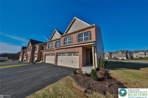 1402 Caspian Street, South Whitehall Twp, PA, 18104 | Card Image