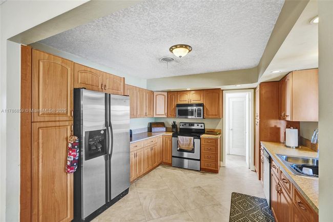 1825 Ne 187 Th St, House other with 4 bedrooms, 2 bathrooms and null parking in North Miami Beach FL | Image 41