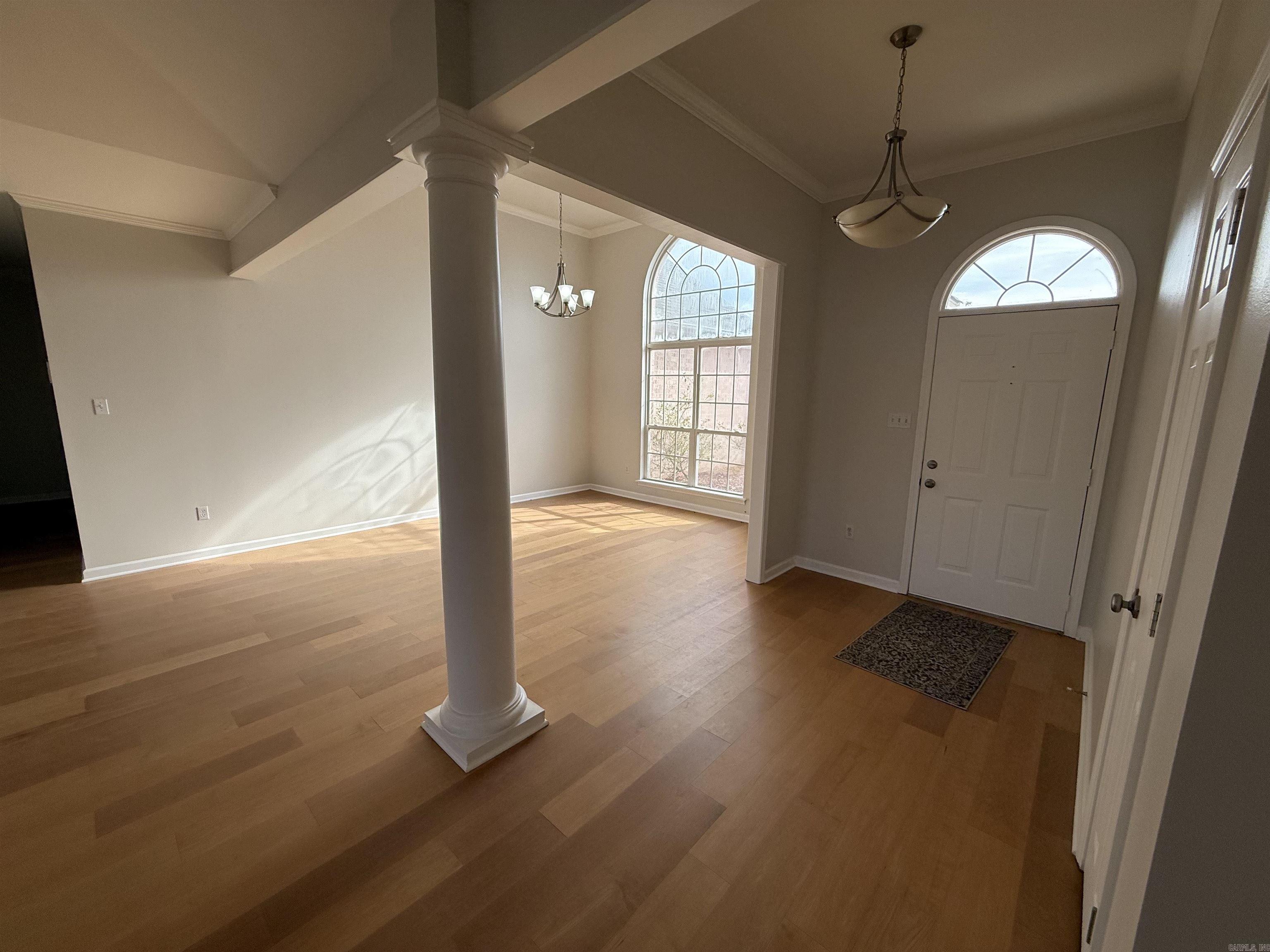 Residential in White Hall 4