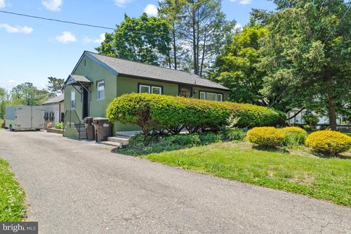 2814 Swede Rd, NORRISTOWN, PA, 19401-1715 | Card Image