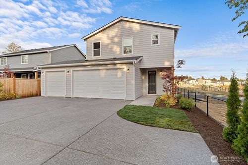 4806 83rd Ave Ne, Marysville, WA, 98270-7132 | Card Image