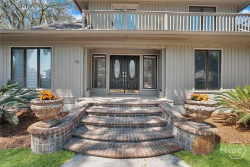 10 Cove Dr, Savannah, GA, 31419-9372 | Card Image