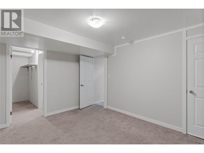416 Waddington Dr, Home with 4 bedrooms, 2 bathrooms and null parking in Kamloops BC | Image 23