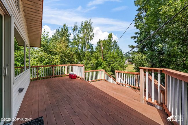 Deck | Image 31