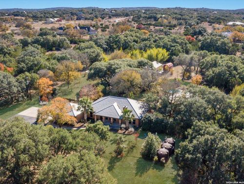 130 Mallard Dr, Boerne, TX, 78006-4502 | Card Image