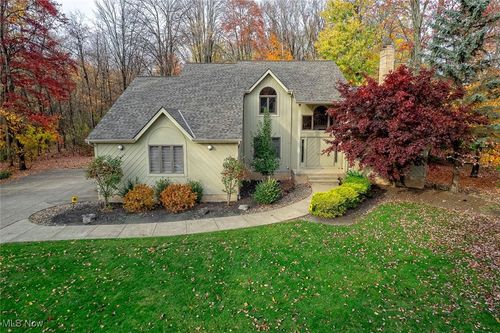30965 Woodall Dr, Solon, OH, 44139-1268 | Card Image
