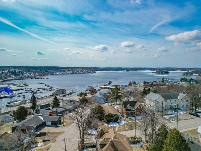2 Belvedere Ave, House other with 3 bedrooms, 2 bathrooms and 3 parking in Parry Sound ON | Image 35