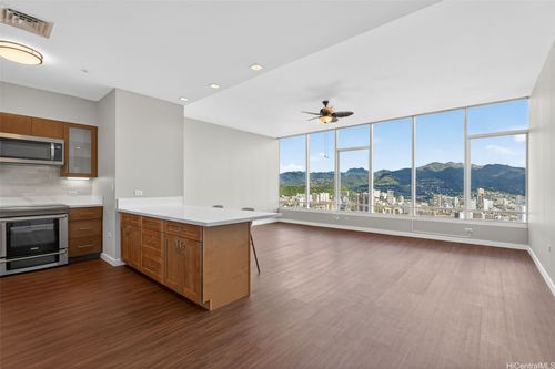 apt-4809-1009 Kapiolani Blvd, Honolulu, HI, 96814-2189 | Card Image