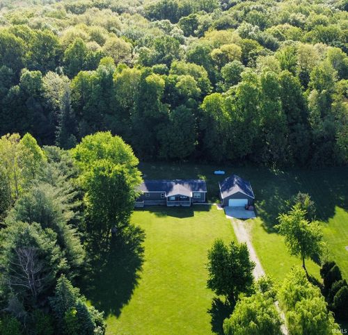 53 E Covered Bridge Rd, Attica, IN, 47918-8065 | Card Image