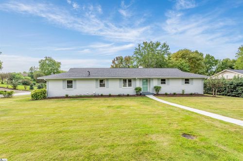 110 Leyswood Dr, Greenville, SC, 29615-1027 | Card Image