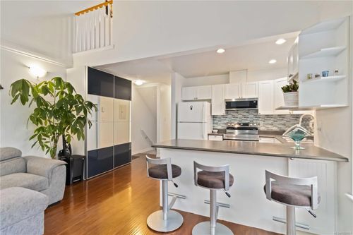 211-2849 Peatt Rd, Victoria, BC, V9B3V5 | Card Image