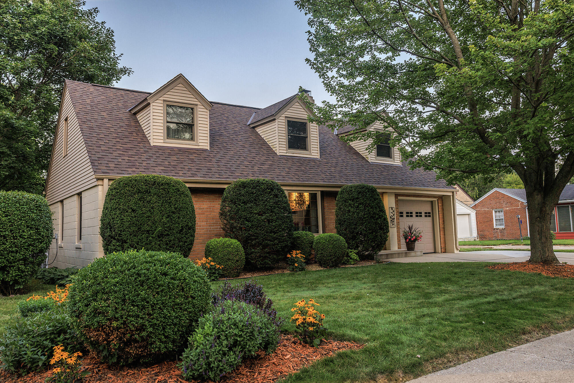 Fairview Ave, South Milwaukee, WI 53172