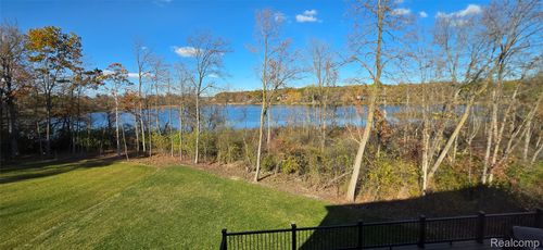 6002 Monarch, Clarkston, MI, 48348-5086 | Card Image