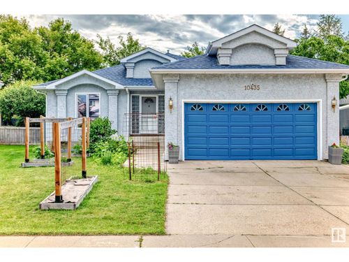 10435 175a Ave Nw, Edmonton, AB, T5X5X1 | Card Image