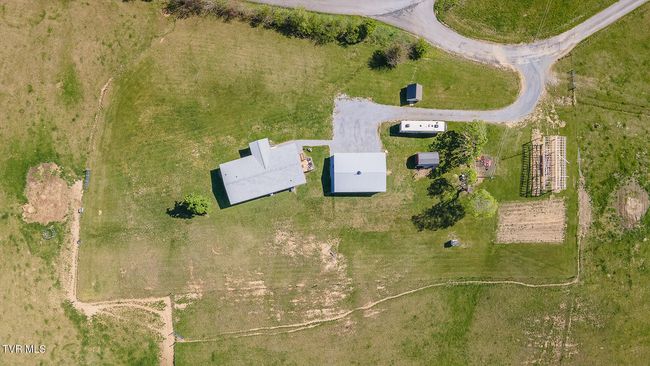 2057 Kite Rd, House other with 3 bedrooms, 2 bathrooms and null parking in Greeneville TN | Image 44