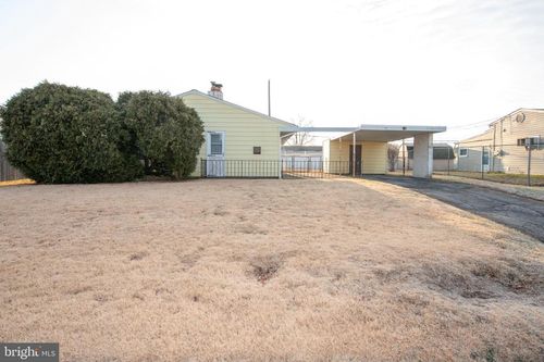 12 Palm Ln, LEVITTOWN, PA, 19054-3602 | Card Image