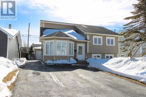 21 Sapphire Cres, Mount Pearl, NL, A1N4X7 | Card Image