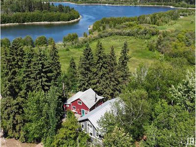 628 Lakeside Pt, House other with 4 bedrooms, 3 bathrooms and 4 parking in Spring Lake AB | Image 1