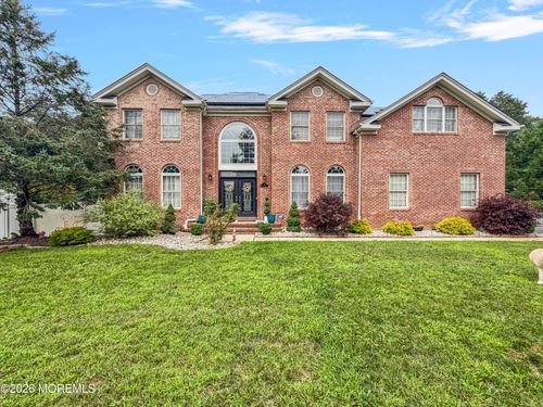 15 Cedarview Ave, Jackson, NJ, 08527-4886 | Card Image