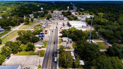 300 S Home Street, House other with 3 bedrooms, 2 bathrooms and null parking in Corrigan TX | Image 3